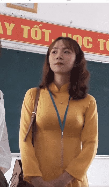 Chân dung cô giáo xinh đẹp khiến bao học sinh điêu đứng: “Học hành gì nữa ngồi ngắm cô thôi”